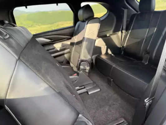 Mazda CX-9 ქირავდება საქართველოში