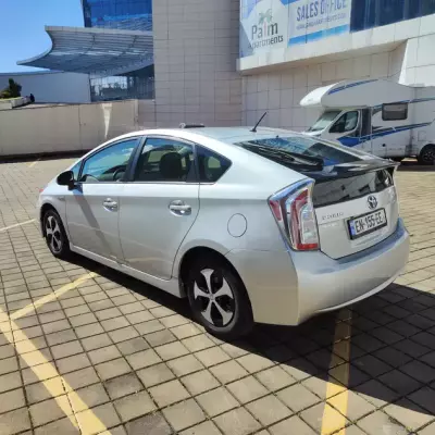 Toyota Prius for rent in Sarpi