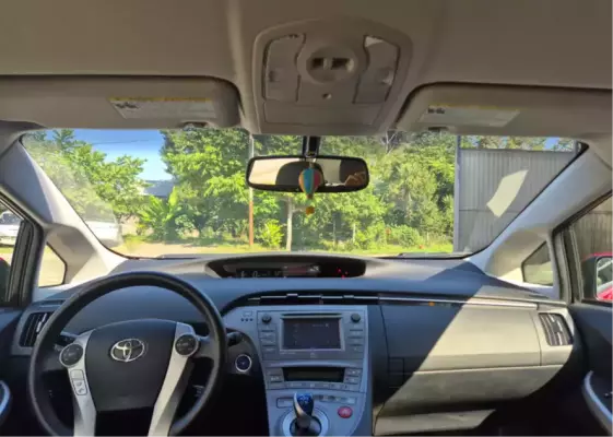 Toyota Prius for rent in Sarpi