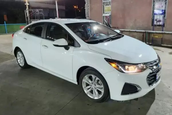 Chevrolet Cruze ქირავდება საქართველოში