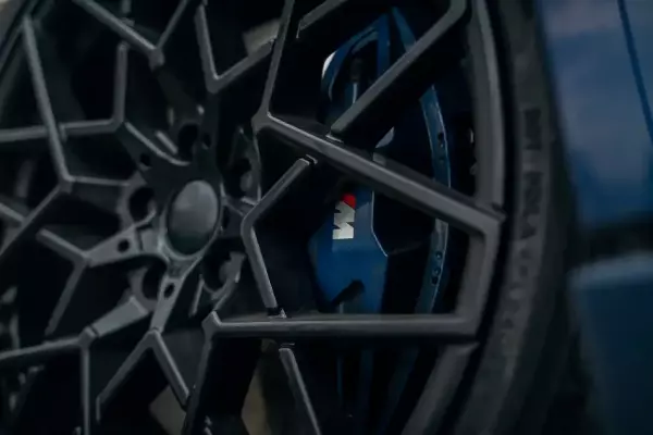 BMW M550i ქირავდება ფოთში