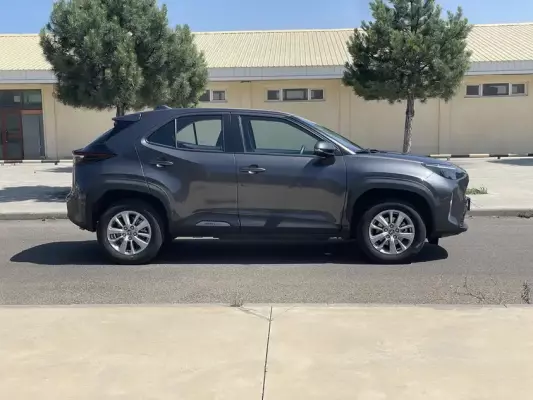 Toyota Yaris Cross для аренды в Кобулети
