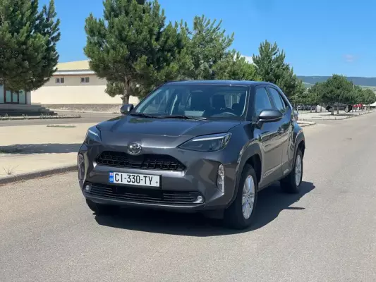 Toyota Yaris Cross для аренды в Кобулети