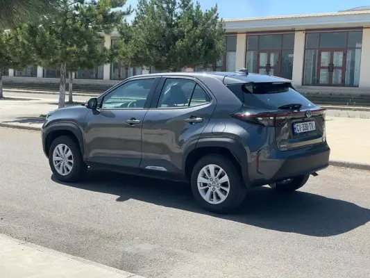 Toyota Yaris Cross для аренды в Кобулети