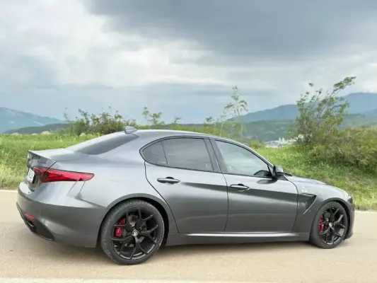 Alfa Romeo Giulia ქირავდება საქართველოში