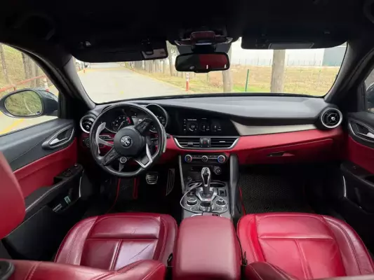 Alfa Romeo Giulia ქირავდება საქართველოში