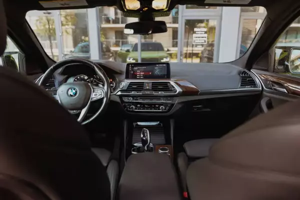 BMW X4 ქირავდება საქართველოში