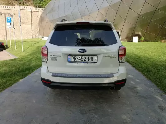 Subaru Forester ქირავდება საქართველოში