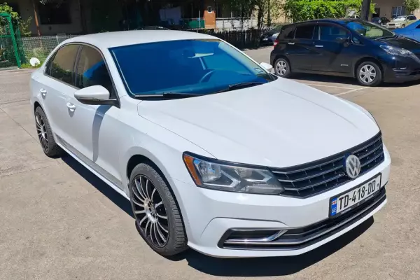 Volkswagen Passat ქირავდება საქართველო -ში