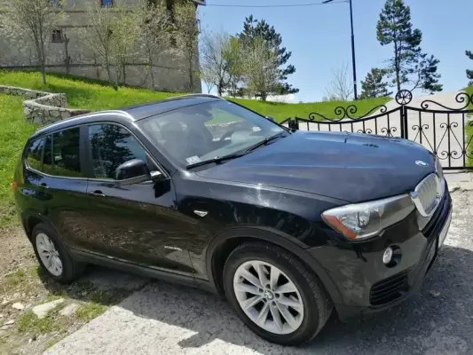 BMW X3 ქირავდება ფოთში