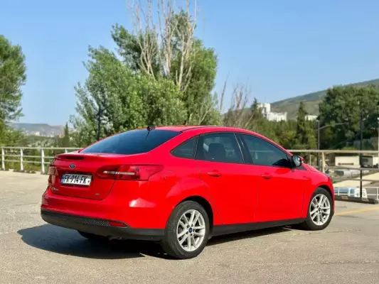 Ford Focus ქირავდება საქართველოში