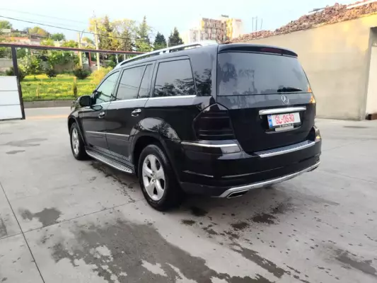 Mercedes GL 550 for rent in Senaki