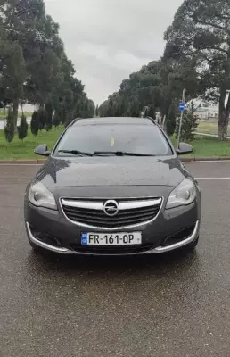 Opel Insignia ქირავდება საქართველოში