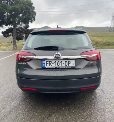 Opel Insignia ქირავდება საქართველოში