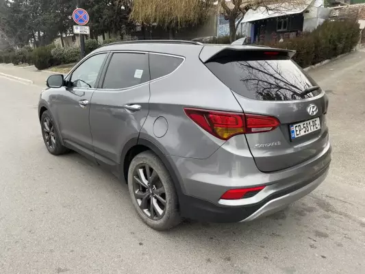 Hyundai Santa Fe для аренды в Чакви