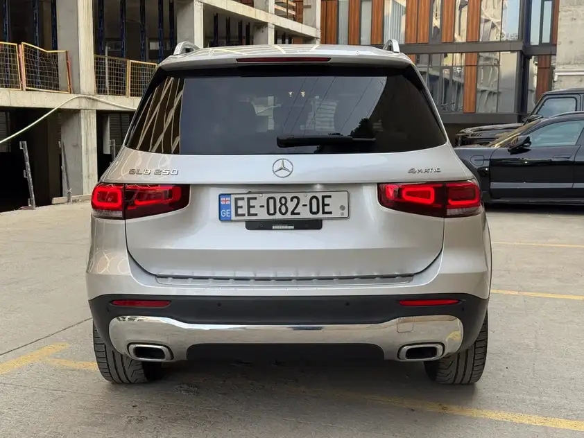 Mercedes GLB 250 ქირავდება საქართველოში