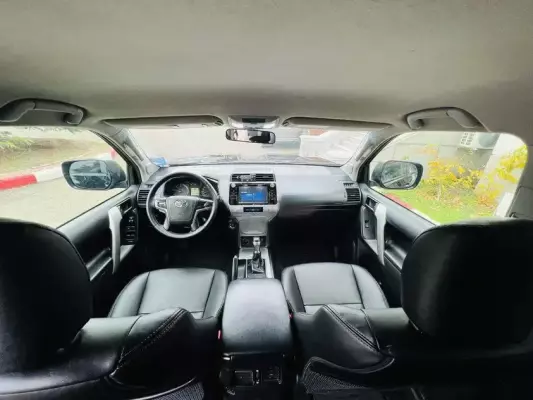 Toyota Prado ქირავდება საქართველოში