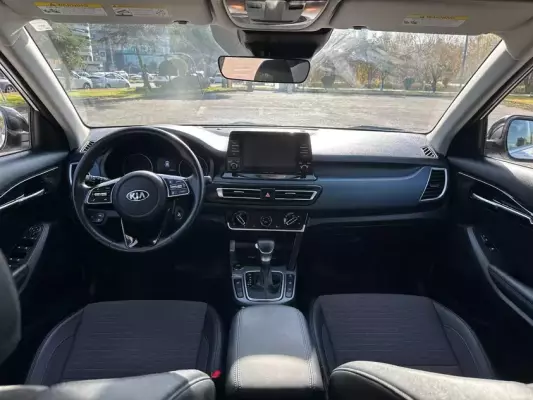 KIA Seltos ქირავდება ბათუმში