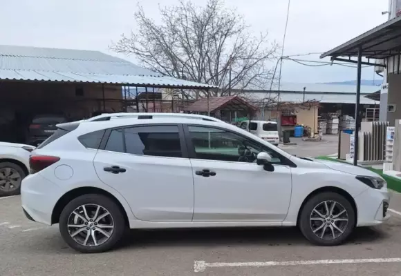 Subaru Impreza ქირავდება შეკვეთილში