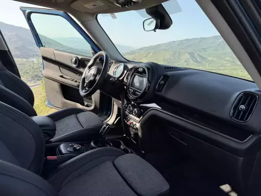 Mini Countryman для аренды в Поти