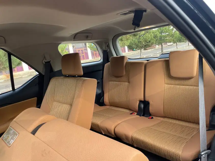 Toyota Fortuner ქირავდება საქართველოში