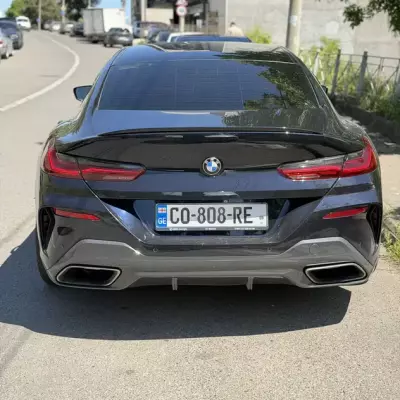 BMW M850i ქირავდება საქართველოში
