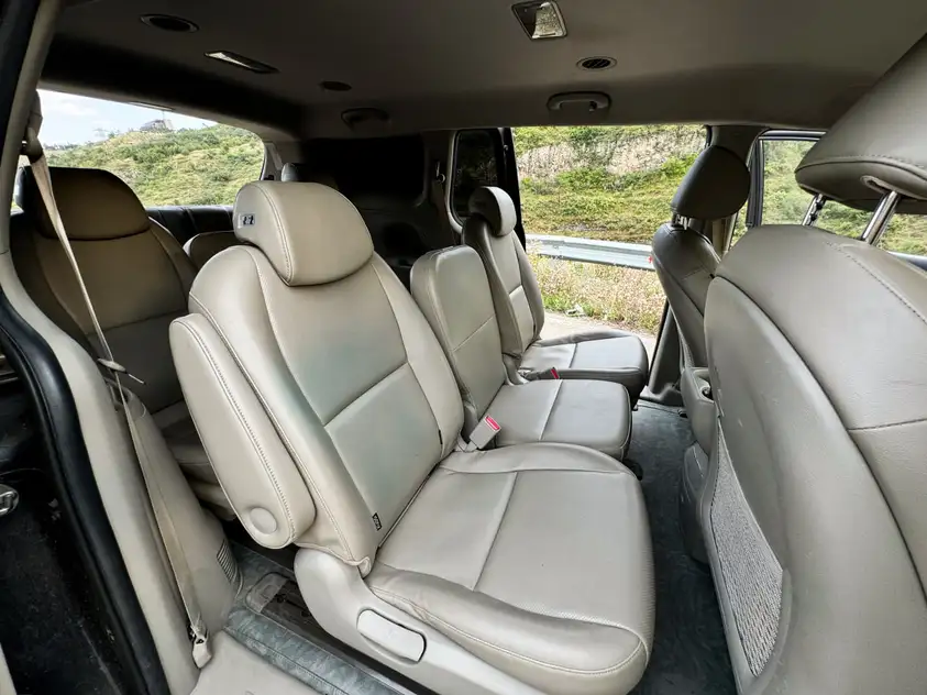 KIA Carnival ქირავდება საქართველოში