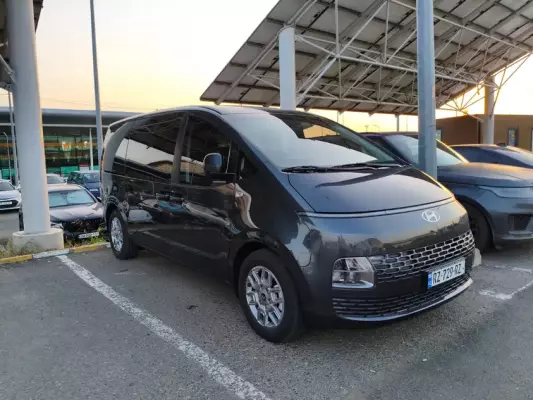 Hyundai Staria ქირავდება საქართველოში