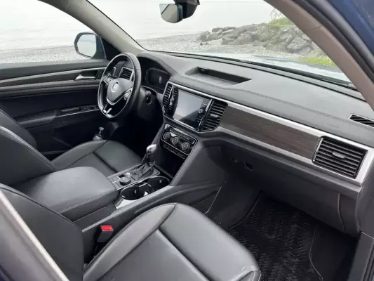 Volkswagen Atlas ქირავდება საქართველოში