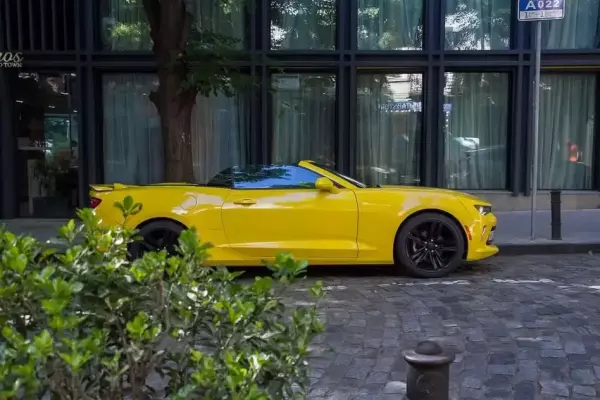 Chevrolet Camaro ქირავდება საქართველოში