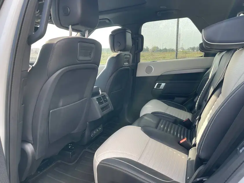 Land Rover Discovery ქირავდება საქართველოში