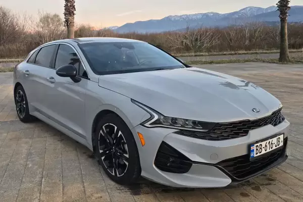 KIA K5 ქირავდება ქუთაისი -ში