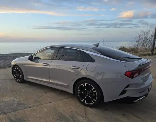 KIA K5 ქირავდება ქუთაისში