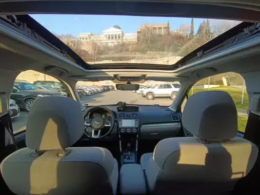 Subaru Forester ქირავდება საქართველოში
