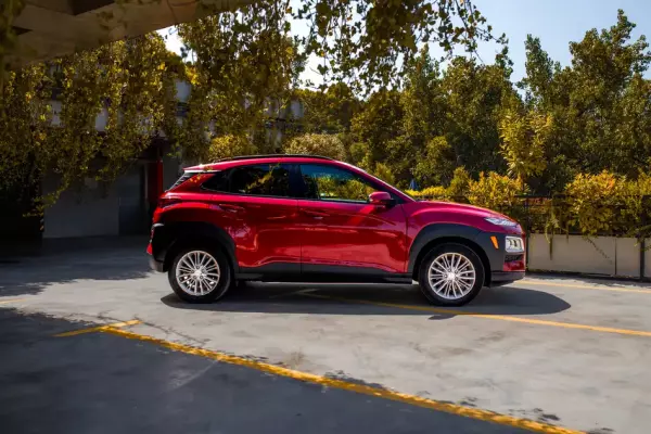 Hyundai Kona для аренды в Сарпи
