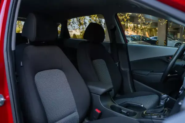 Hyundai Kona для аренды в Сарпи