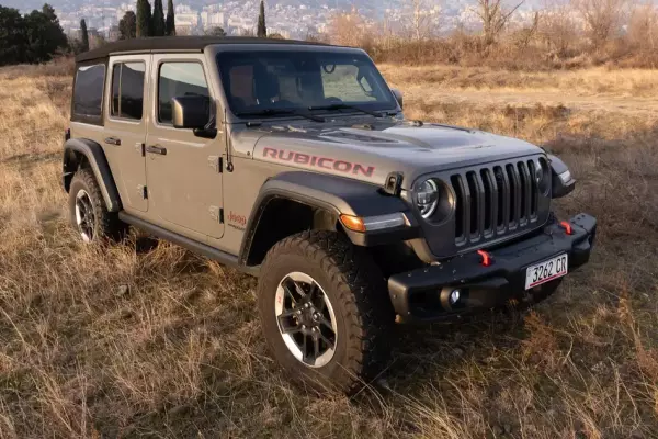 Jeep Wrangler ქირავდება ბორჯომი -ში