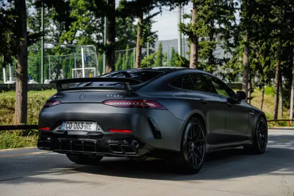 Mercedes GT 63 ქირავდება საქართველოში