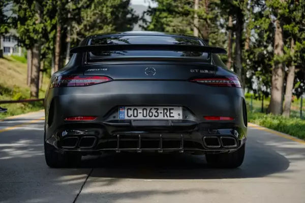Mercedes GT 63 ქირავდება საქართველოში