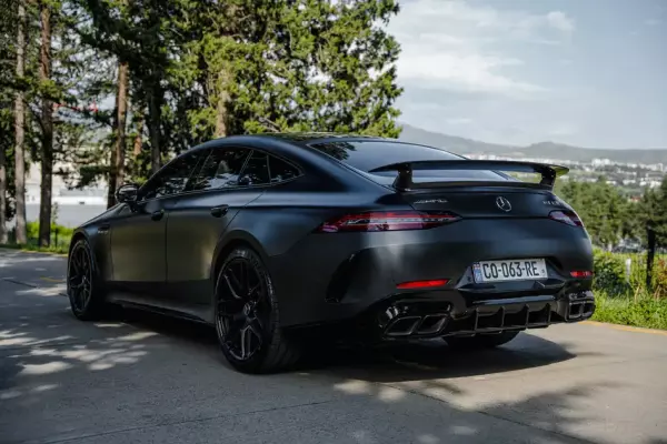 Mercedes GT 63 ქირავდება საქართველოში