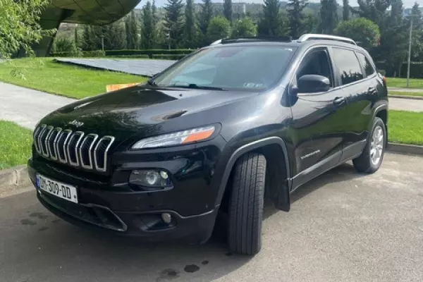 Jeep Cherokee ქირავდება საქართველოში