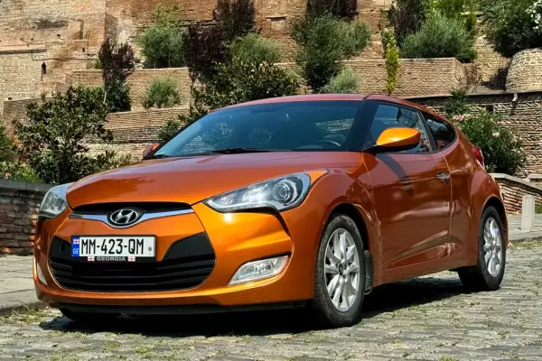 Hyundai Veloster ქირავდება საქართველო -ში