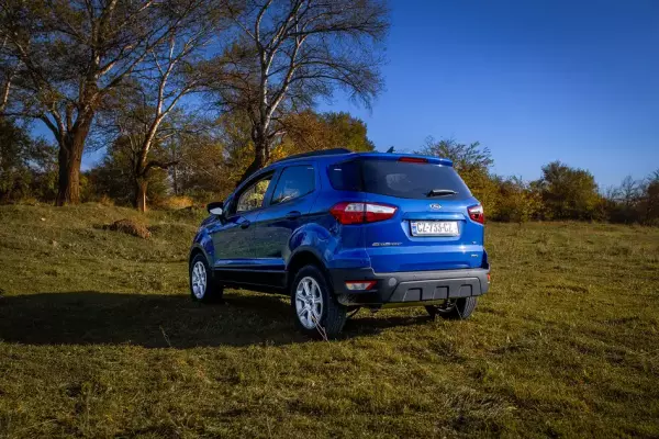 Ford EcoSport ქირავდება შეკვეთილში