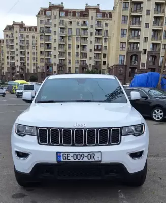 Jeep Grand Cherokee для аренды в Грузия