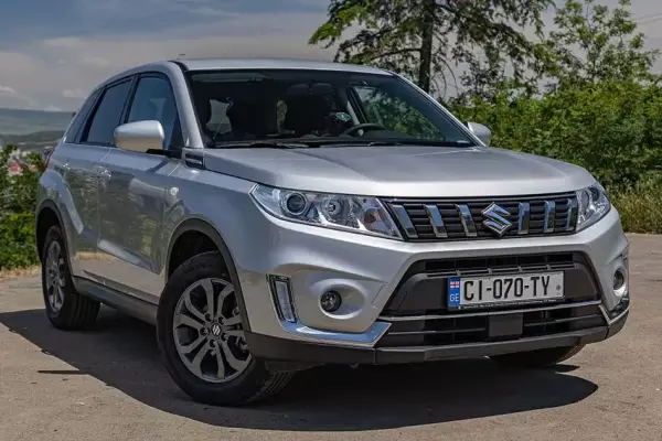 Suzuki Vitara ქირავდება საქართველოში