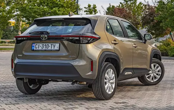 Toyota Yaris Cross для аренды в Кобулети