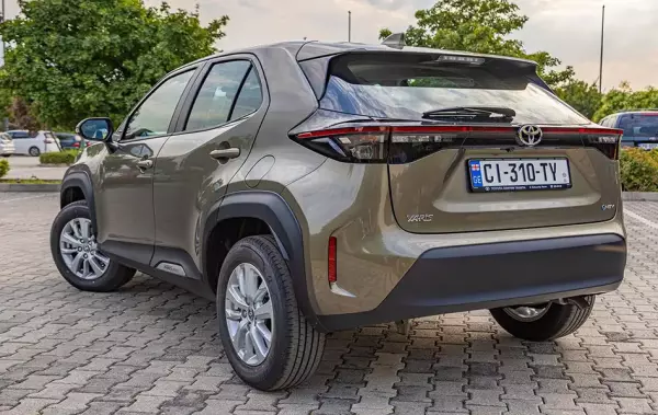 Toyota Yaris Cross для аренды в Кобулети