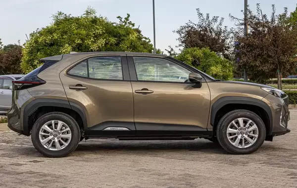 Toyota Yaris Cross для аренды в Кобулети