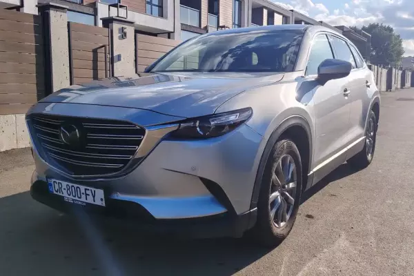 Mazda CX-9 for rent in Chakvi