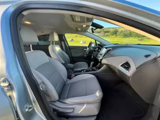 Chevrolet Cruze for rent in Senaki